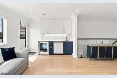 1439 River Rd #1, Edgewater, NJ 07020 - Photo 32
