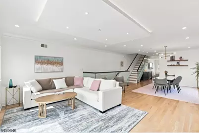 1439 River Rd #1, Edgewater, NJ 07020 - Photo 6