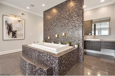47 Mountainwood Ct, Totowa, NJ 07512 - Photo 26