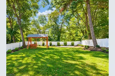 35 Bender Dr #1, Clifton, NJ 07013 - Photo 8