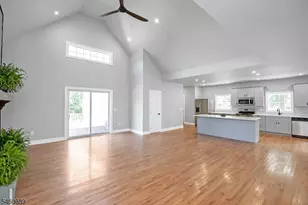 81 Belview Rd, Lopatcong Township, NJ 08865 - Photo 10