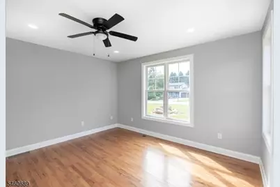 81 Belview Rd, Lopatcong Township, NJ 08865 - Photo 18