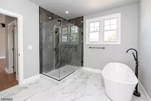 81 Belview Rd, Lopatcong Township, NJ 08865 - Photo 26