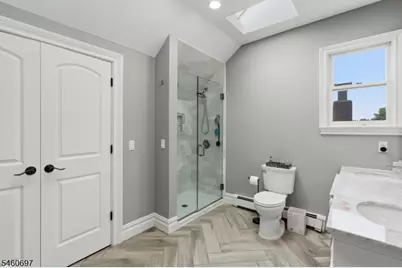 15 Almroth Dr, Wayne, NJ 07470 - Photo 32