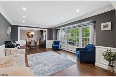 15 Almroth Dr, Wayne, NJ 07470 - Photo 8