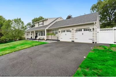 15 Almroth Dr, Wayne, NJ 07470 - Photo 50