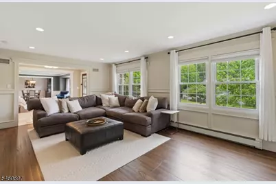 15 Almroth Dr, Wayne, NJ 07470 - Photo 2