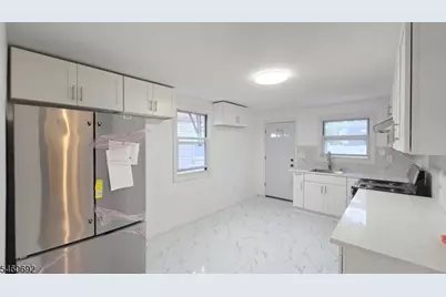 76 Baldwin Pl #1, Belleville, NJ 07109 - Photo 2