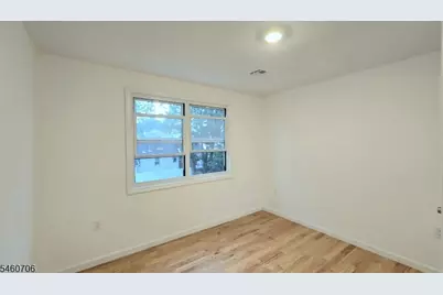 76 Baldwin Pl #2, Belleville, NJ 07109 - Photo 6