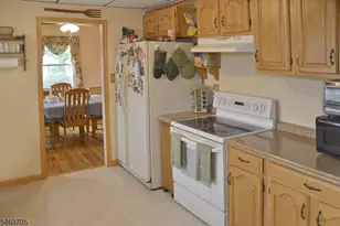 7 Salmon Ln, Roxbury Township, NJ 07852 - Photo 4