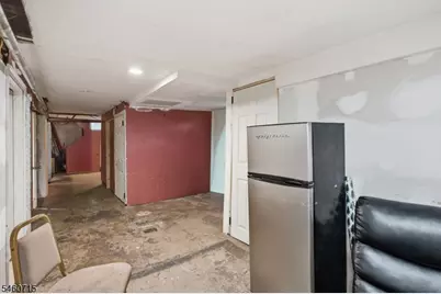 1053 Sanford Ave, Irvington, NJ 07111 - Photo 34