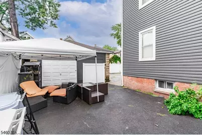 1053 Sanford Ave, Irvington, NJ 07111 - Photo 4