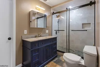 10 Cayuga Trl, Wayne, NJ 07470 - Photo 28