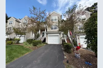 67 Woodmont Dr, Randolph Township, NJ 07869 - Photo 1