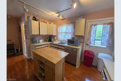 410 B Deerfield Ln, Montague, NJ 07827 - Photo 6