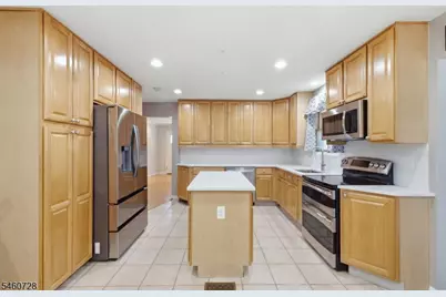 1569 Alps Rd, Wayne, NJ 07470 - Photo 18