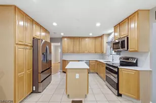 1569 Alps Rd, Wayne, NJ 07470 - Photo 18