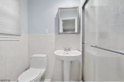 2 Tanglewood Dr, East Hanover Township, NJ 07936 - Photo 12