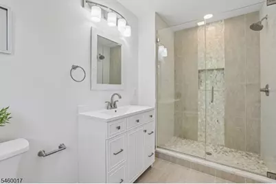 10 Massola Dr, Wayne, NJ 07470 - Photo 26
