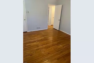 1105 N Oaks Blvd, North Brunswick Township, NJ 08902 - Photo 14
