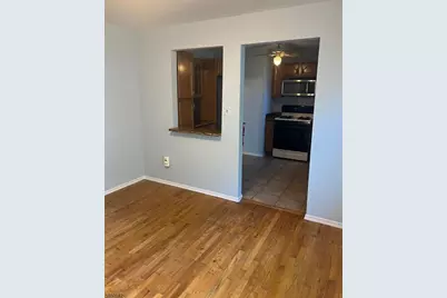 1105 N Oaks Blvd, North Brunswick Township, NJ 08902 - Photo 10