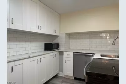 79 Valley Rd #B, Montclair, NJ 07042 - Photo 10