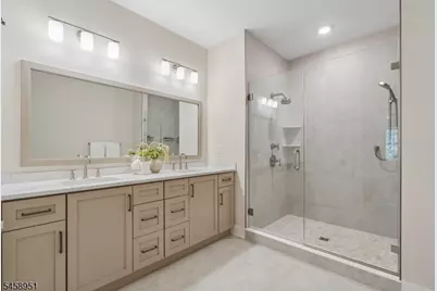 8 Hawfinch Dr, Berkeley Heights Township, NJ 07922 - Photo 22