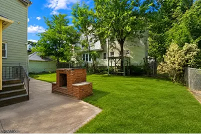 239 17th Ave, Paterson, NJ 07504 - Photo 26