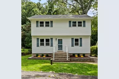 61 Bellot Rd, Ringwood, NJ 07456 - Photo 1