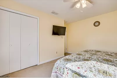 154 Dutton St, Franklin Township, NJ 08873 - Photo 28