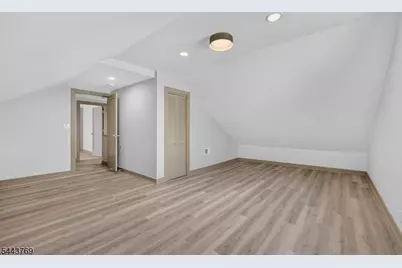 15 Elberta Rd, Maplewood, NJ 07040 - Photo 38
