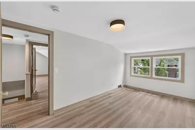 15 Elberta Rd, Maplewood, NJ 07040 - Photo 34