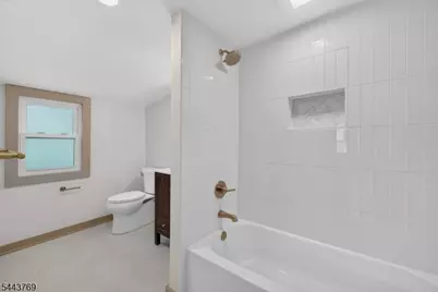 15 Elberta Rd, Maplewood, NJ 07040 - Photo 42