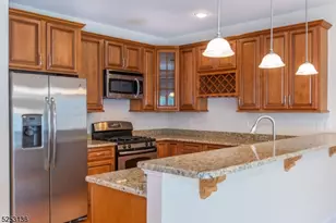 17 Halina Ln, Butler, NJ 07405 - Photo 6