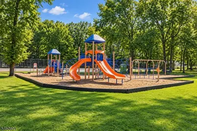 16 Remer Ave, Springfield, NJ 07081 - Photo 34