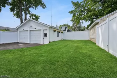 16 Remer Ave, Springfield, NJ 07081 - Photo 26