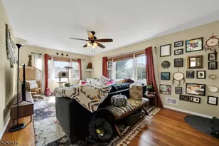 3 Columbia Dr, Bridgewater, NJ 08807 - Photo 4