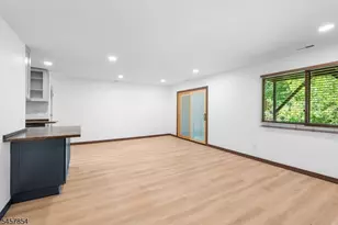 3 Gray Rock Dr, Vernon, NJ 07462 - Photo 6