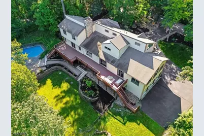 2 Round Hill Ter, Kinnelon, NJ 07405 - Photo 2