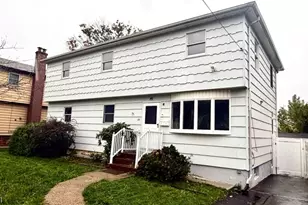 35 Fiat Ave, Woodbridge Township, NJ 08830 - Photo 1