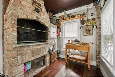 158 Lincoln Ave, Elizabeth, NJ 07208 - Photo 16