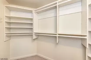 121 Turlington Ct, Livingston, NJ 07039 - Photo 16