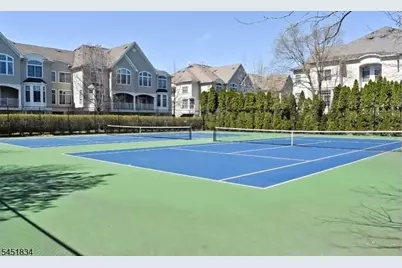 121 Turlington Ct, Livingston, NJ 07039 - Photo 22