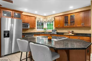46 Everitts Hill Rd, Raritan Township, NJ 08822 - Photo 10