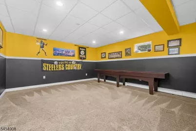 46 Everitts Hill Rd, Raritan Township, NJ 08822 - Photo 32