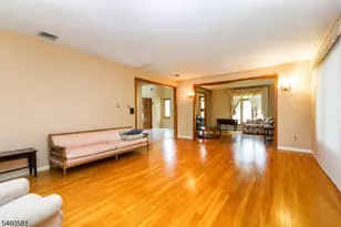 4 Upper Lake Rd, Jefferson Township, NJ 07438 - Photo 10