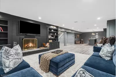 456 Laurel Ter, Kinnelon, NJ 07405 - Photo 32