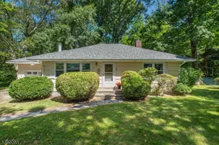 9 Little Paint Way, Byram Township, NJ 07821 - Photo 1