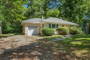 9 Little Paint Way, Byram Township, NJ 07821 - Photo 2