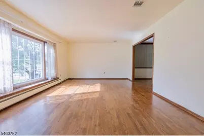15 Torbet Dr, Wayne, NJ 07470 - Photo 6